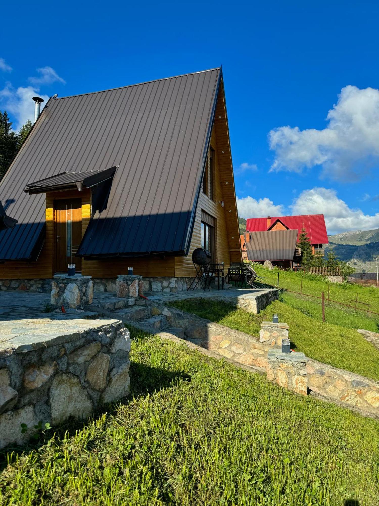 Villa Route Rugove Peje Exterior photo